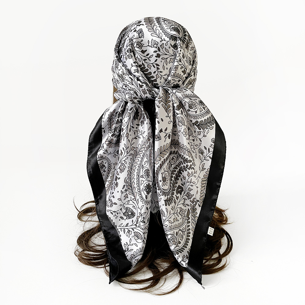 Modischer quadratischer Seiden – Luxury Skincare Headband Bewertung und Preis